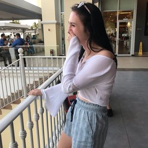 Meet your Posher, Alexis